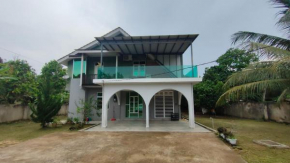 Kak Nor Villa